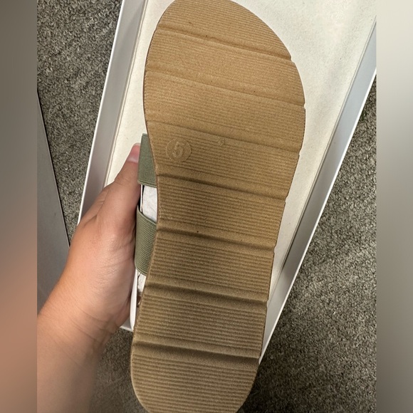 Slide Sandals - Picture 5 of 6